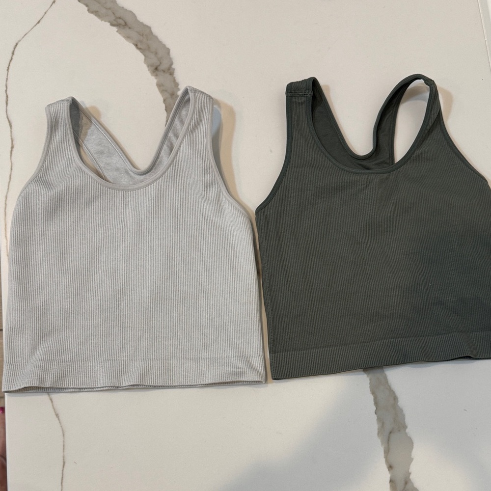 DSG Momentum Girls Set of Two Ribbed sports bra see measurements